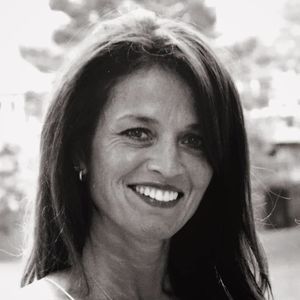 Meet your Posher, Alexia